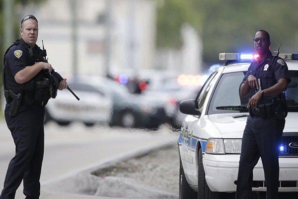 تیراندازی به سوی تجمع 200 نفری در آمریکا، 4 دانشجو زخمی شدند تیراندازی به سوی تجمع 200 نفری در آمریکا، 4 دانشجو زخمی شدند
