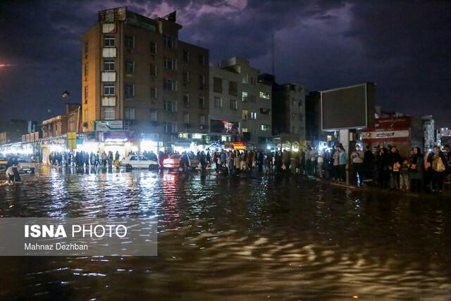 استاندار خوزستان در خصوص وضعیت فاضلاب اهواز اعلام بحران استاندار خوزستان در مورد وضعیت فاضلاب اهواز اعلام بحران کند
