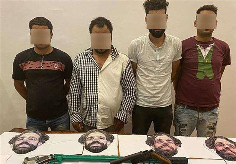 دستگیری تبهکارانی که با ماسک صلاح اخاذی می کردند