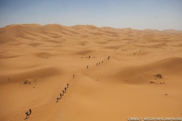 جان باختن یک دونده ماراتن در گرمای مراکش جان باختن یک دونده ماراتن در گرمای مراکش