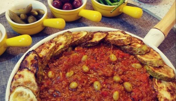 طرز تهیه قیمه توماتیز، یکی از غذا های محلی و خوشمزه کردی