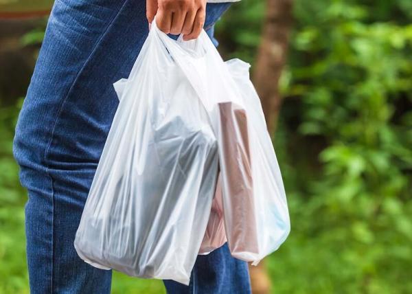 تفکیک زباله به مقررات صدور انتها کار برای ساختمان ها افزوده گردد، کاهش توزیع کیسه های پلاستیکی در فروشگاه های شهروند و میادین تره بار